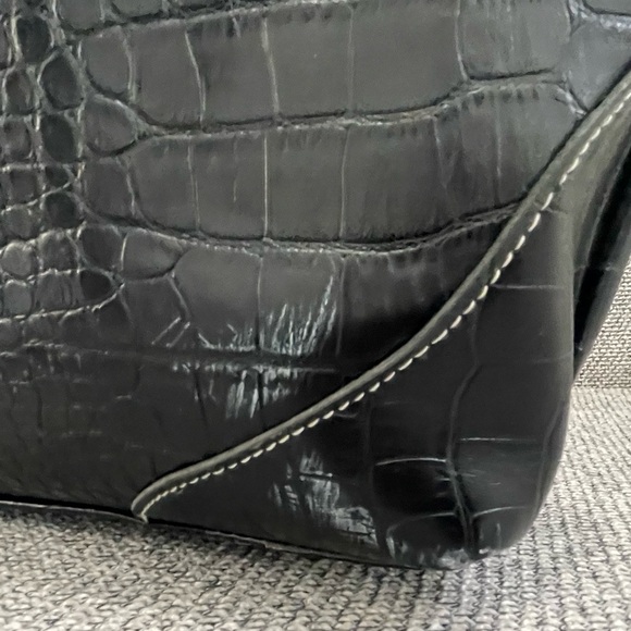 Bob Mackie Black Large Crocodile Embossed Design Shoulder Bag - Picture 13 of 16